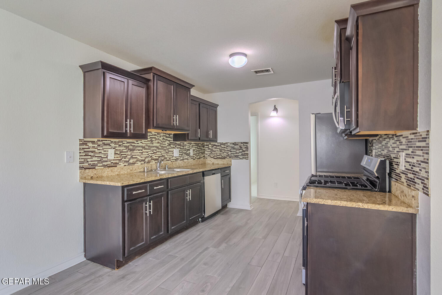 810 Villas Del Sol Road Socorro, TX 79927 - Photo 9 of 33 810 Villas Del Sol _ 010