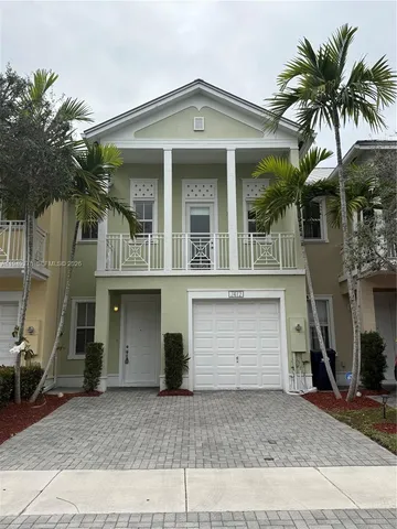 $4,000 | 7412 Northwest 108th Path, Doral, FL 33178