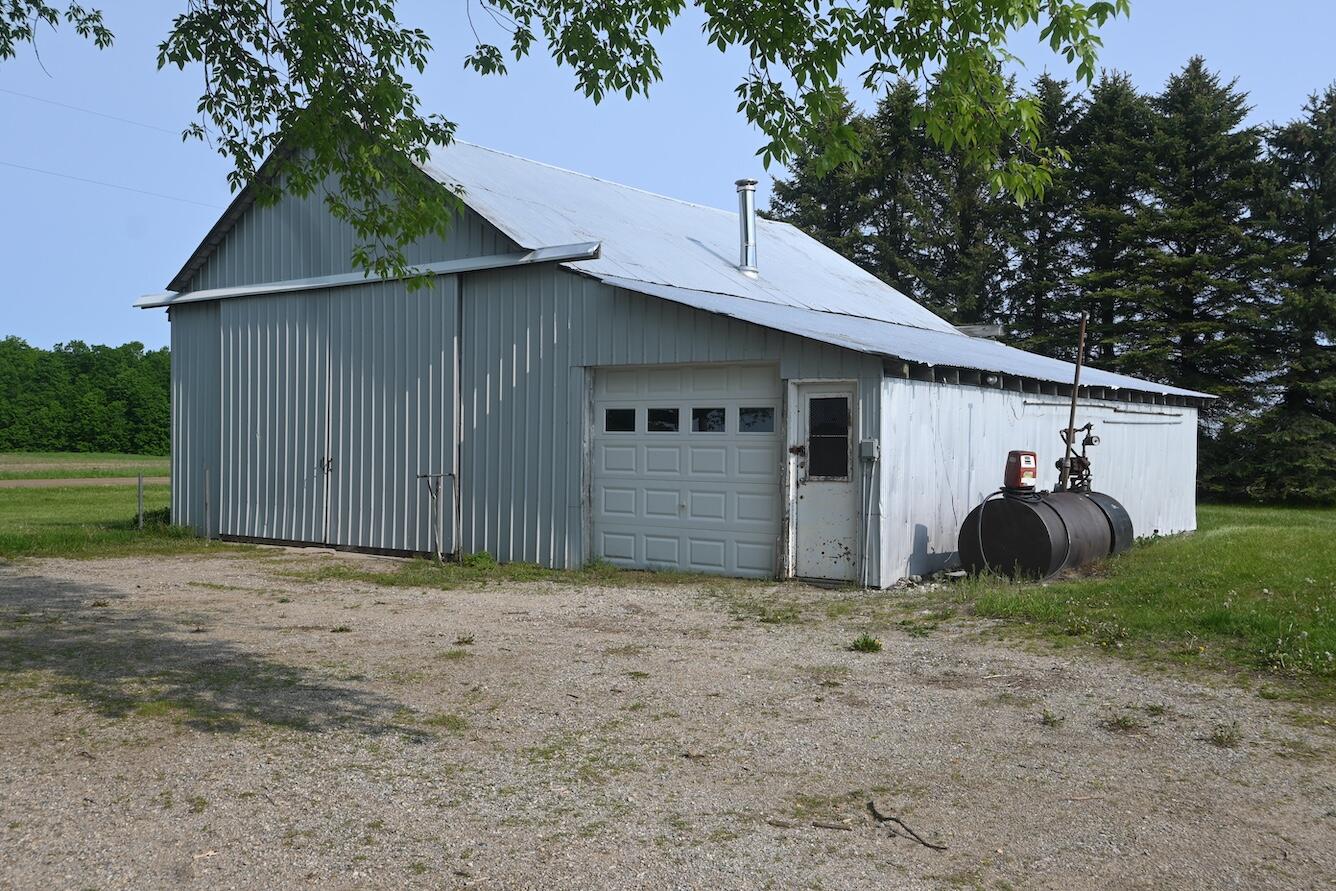 5697 Schneider Road Kingsley, MI 49649 - Photo 10 of 10 DSC_1982