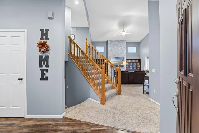 $425,000 | 1705 Vale Court, Faribault, MN 55021