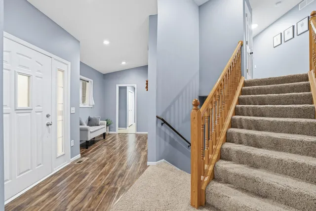 $425,000 | 1705 Vale Court, Faribault, MN 55021