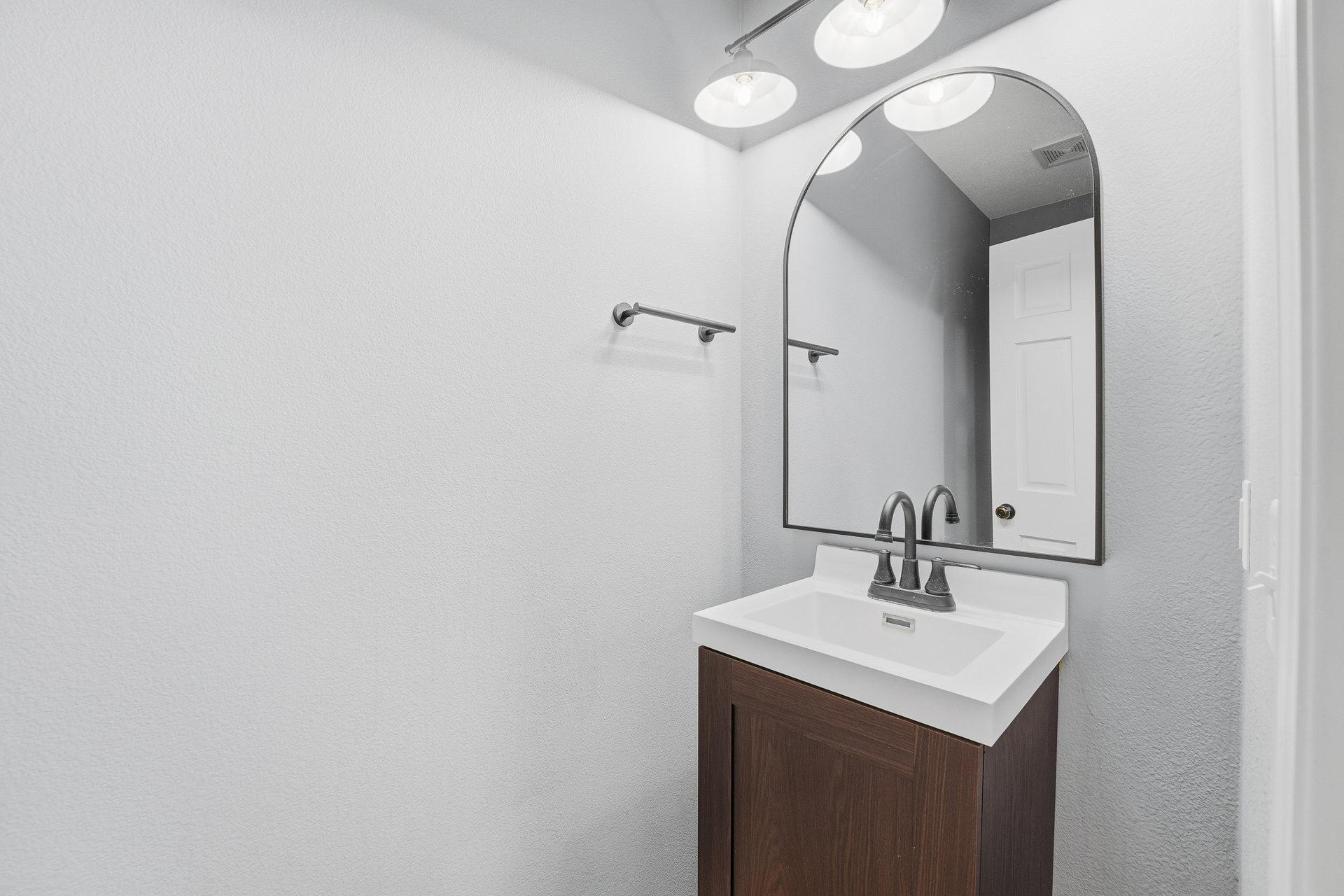 1705 Vale Court Faribault, MN 55021 - Photo 21 of 61