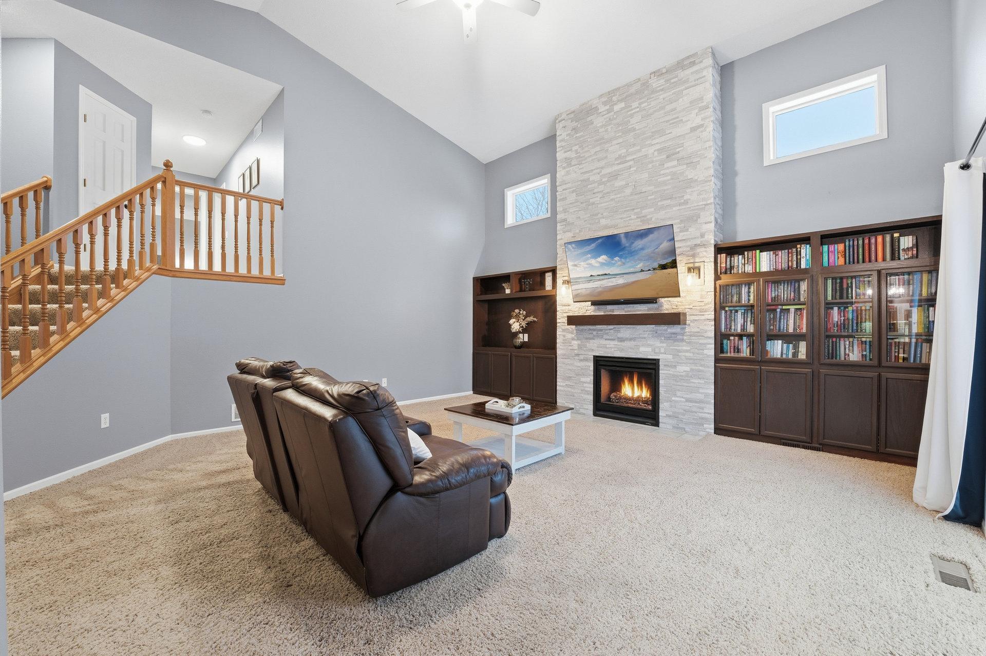 1705 Vale Court Faribault, MN 55021 - Photo 3 of 61