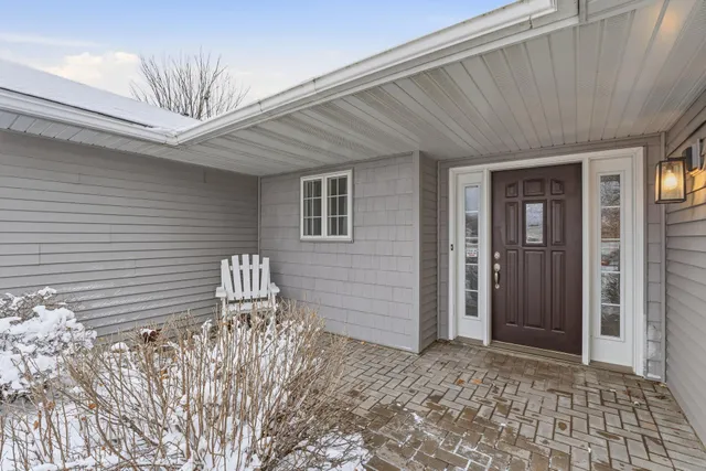$425,000 | 1705 Vale Court, Faribault, MN 55021