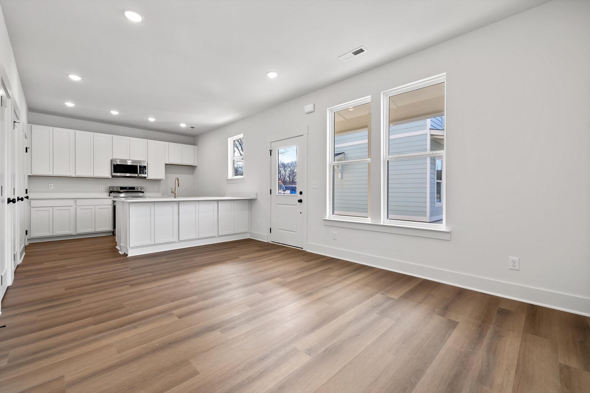 508 West 35th Street Chattanooga, TN 37410 - Photo 4 of 21 04-508 W 35th St-4