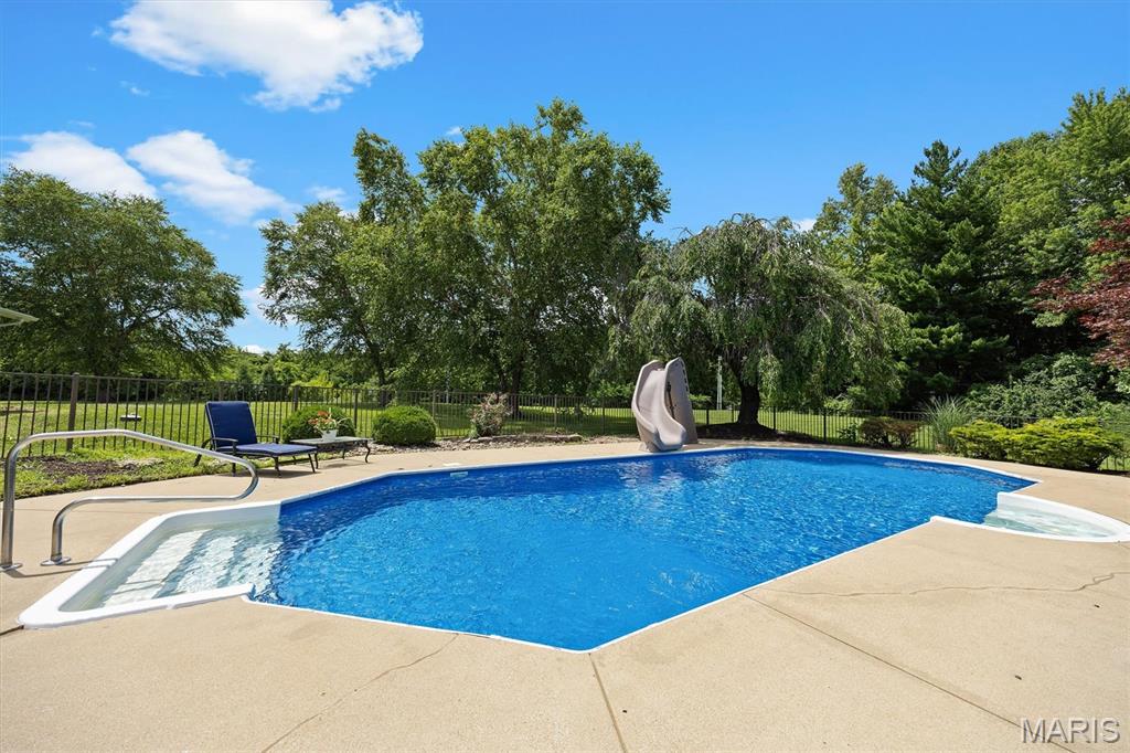 3732 Ridge View Road Edwardsville, IL 62025 - Photo 2 of 57
