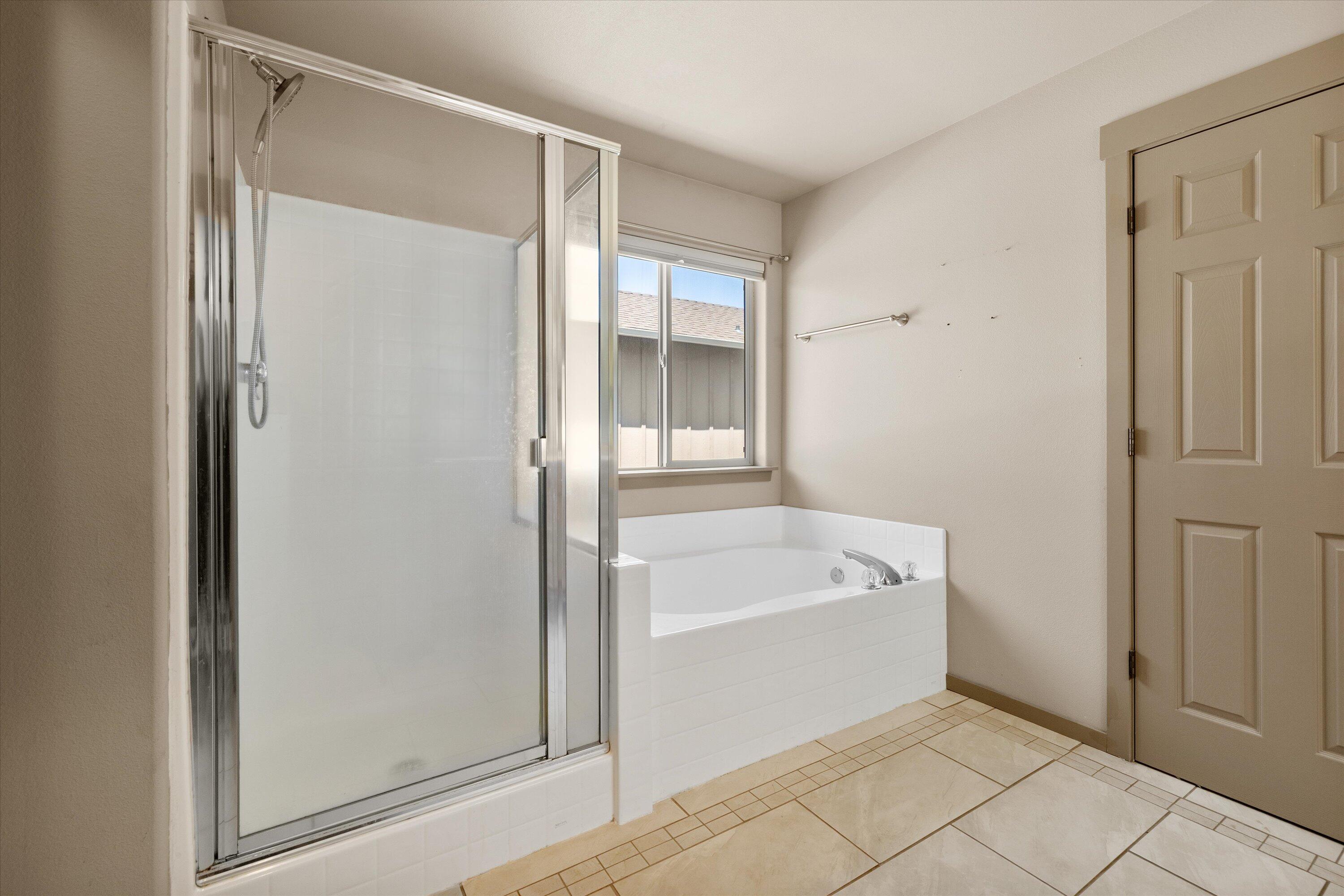 21190 Ritz Place Bend, OR 97702 - Photo 15 of 24 25-20250624 JILL ROSELL-21