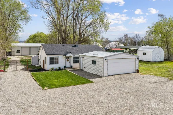 $429,900 | 948 South Mill Road, Emmett, ID 83617