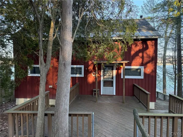 $300,000 | 2374 Olanco Road, Spafford, NY 13110