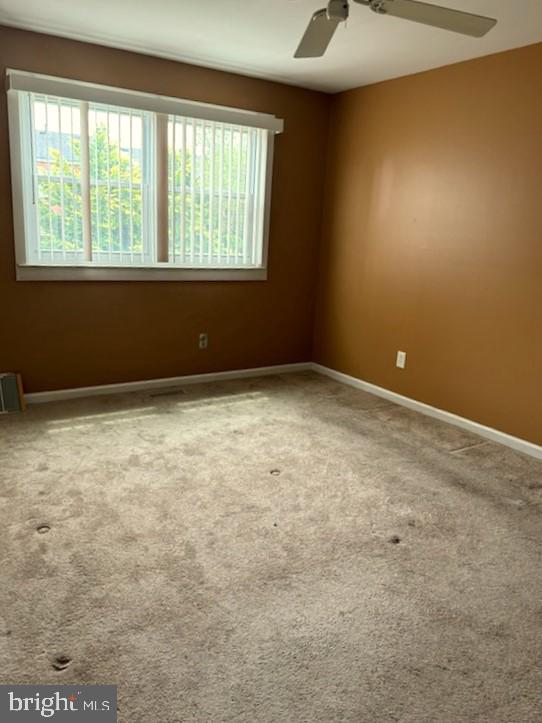 12011 Tyrone Road Philadelphia, PA 19154 - Photo 7 of 24 Gallery Image 7
