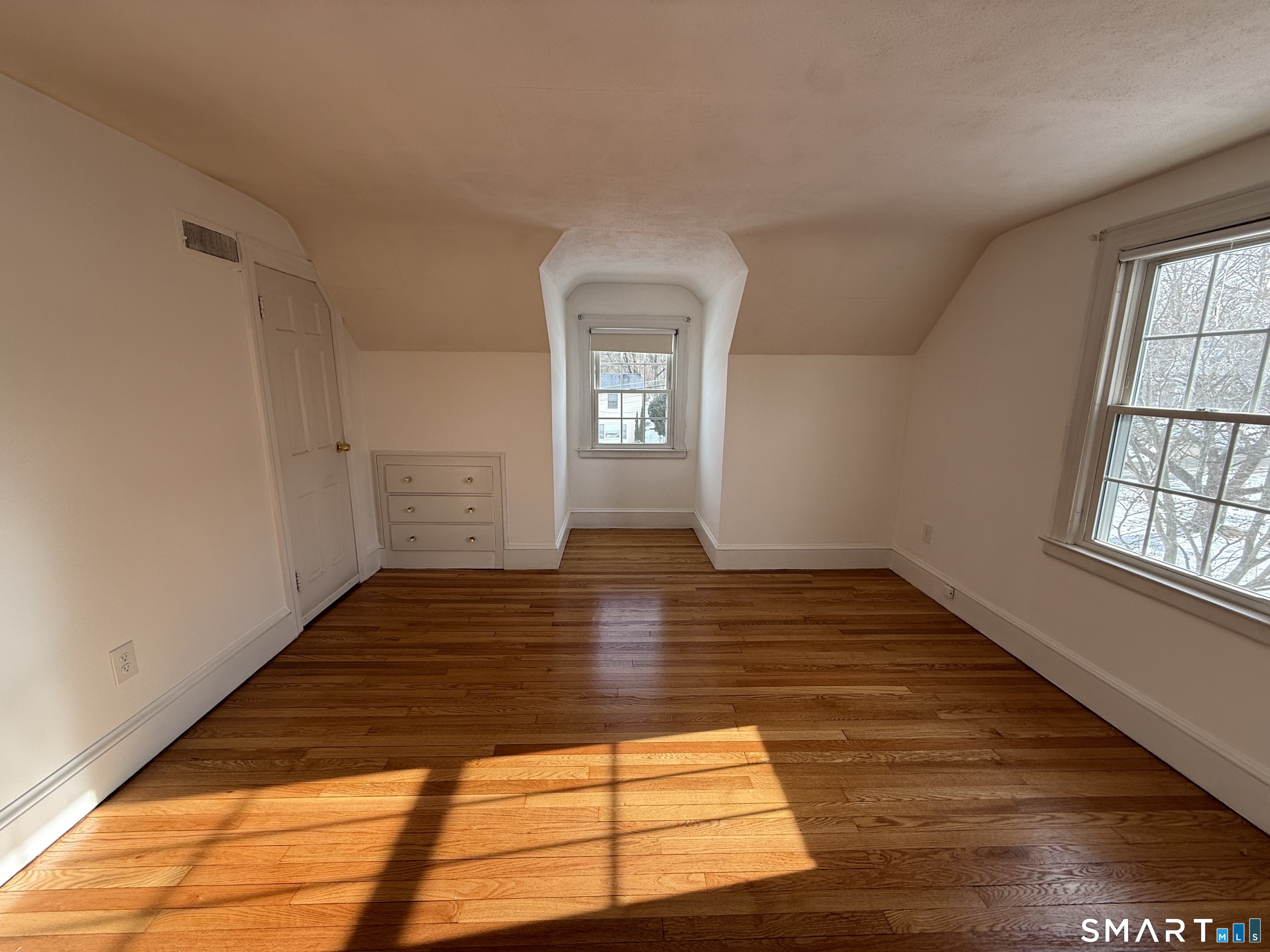 82 Grove Street Southington, CT 06479 - Photo 14 of 29