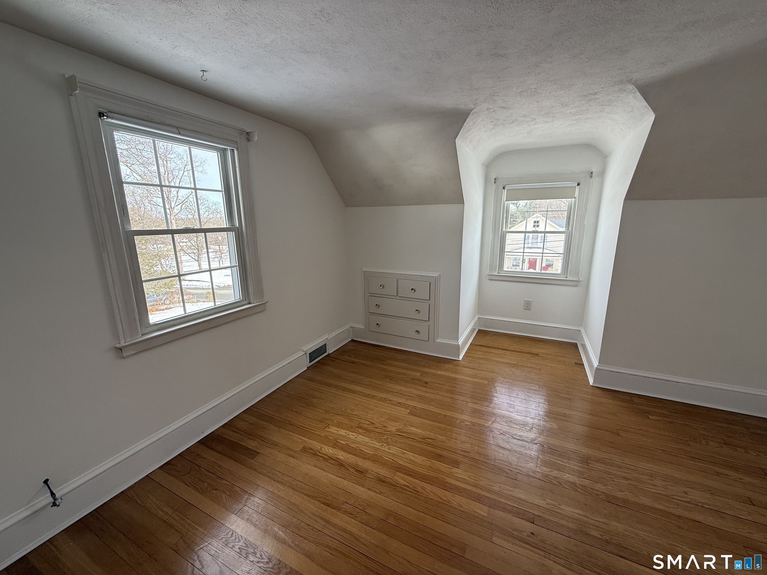 82 Grove Street Southington, CT 06479 - Photo 17 of 29