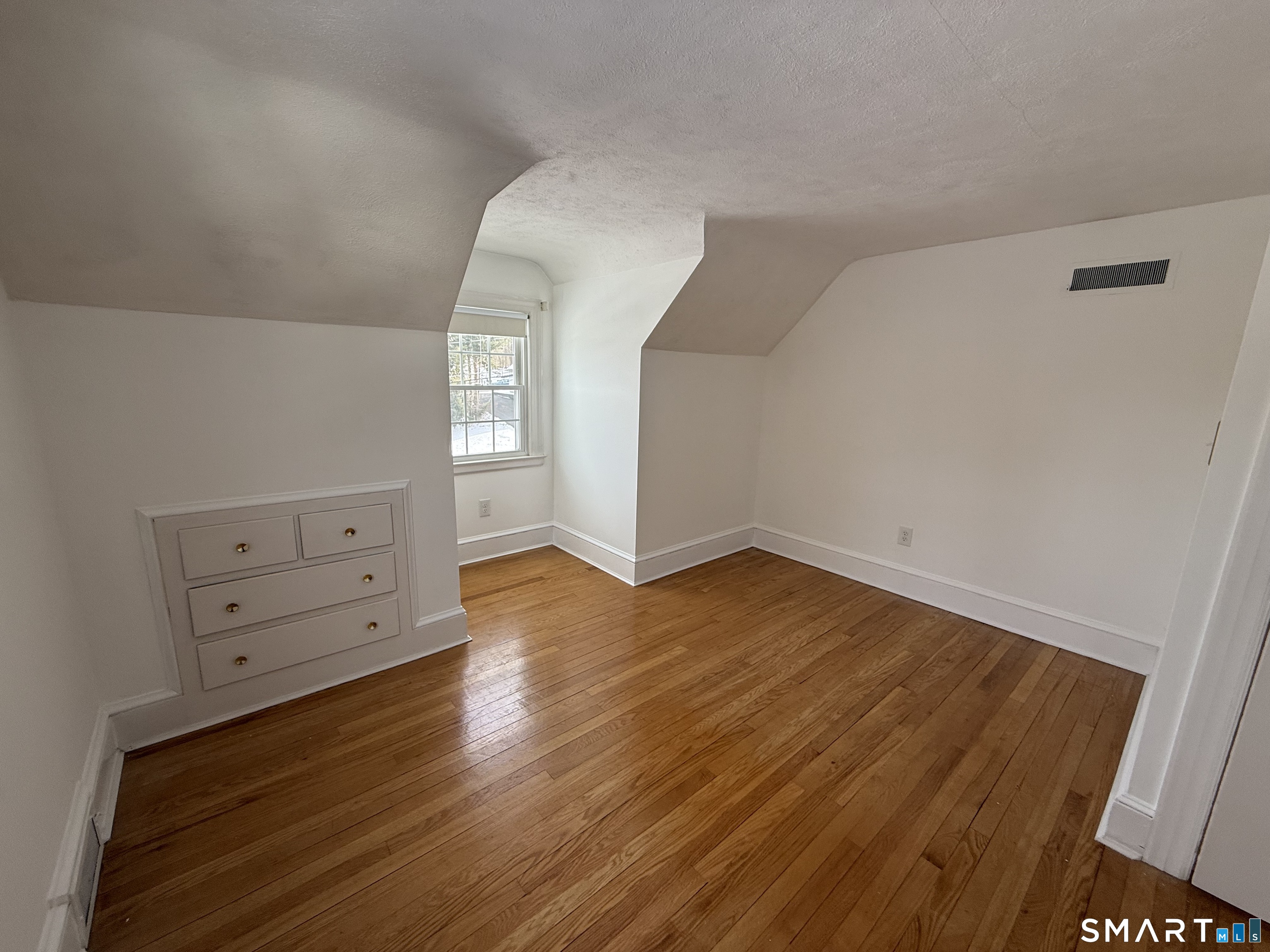 82 Grove Street Southington, CT 06479 - Photo 19 of 29