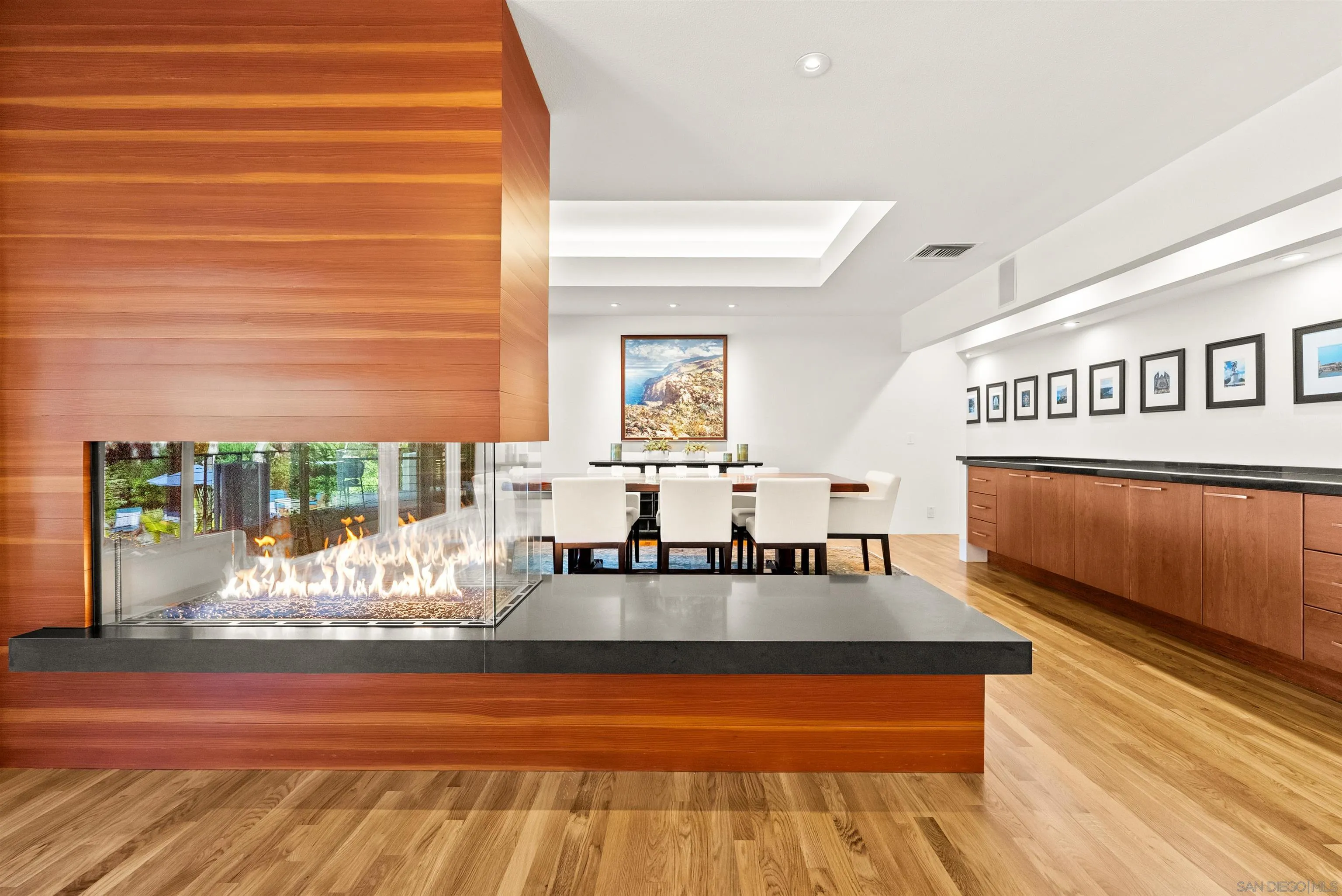 5491 Calzada Del Bosque Rancho Santa Fe, CA 92067 - Photo 2 of 69 Living Room