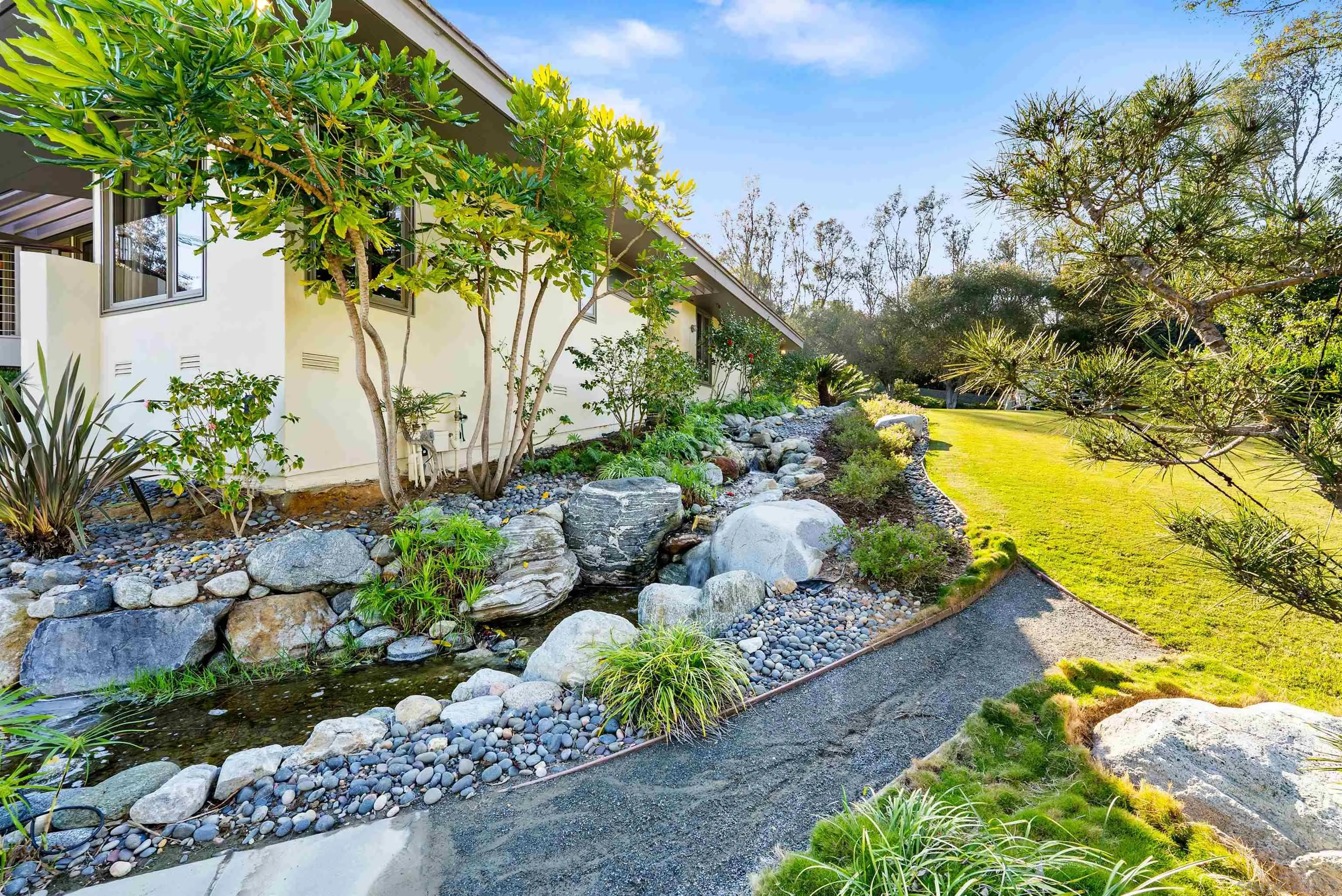 5491 Calzada Del Bosque Rancho Santa Fe, CA 92067 - Photo 58 of 69 Exterior Back