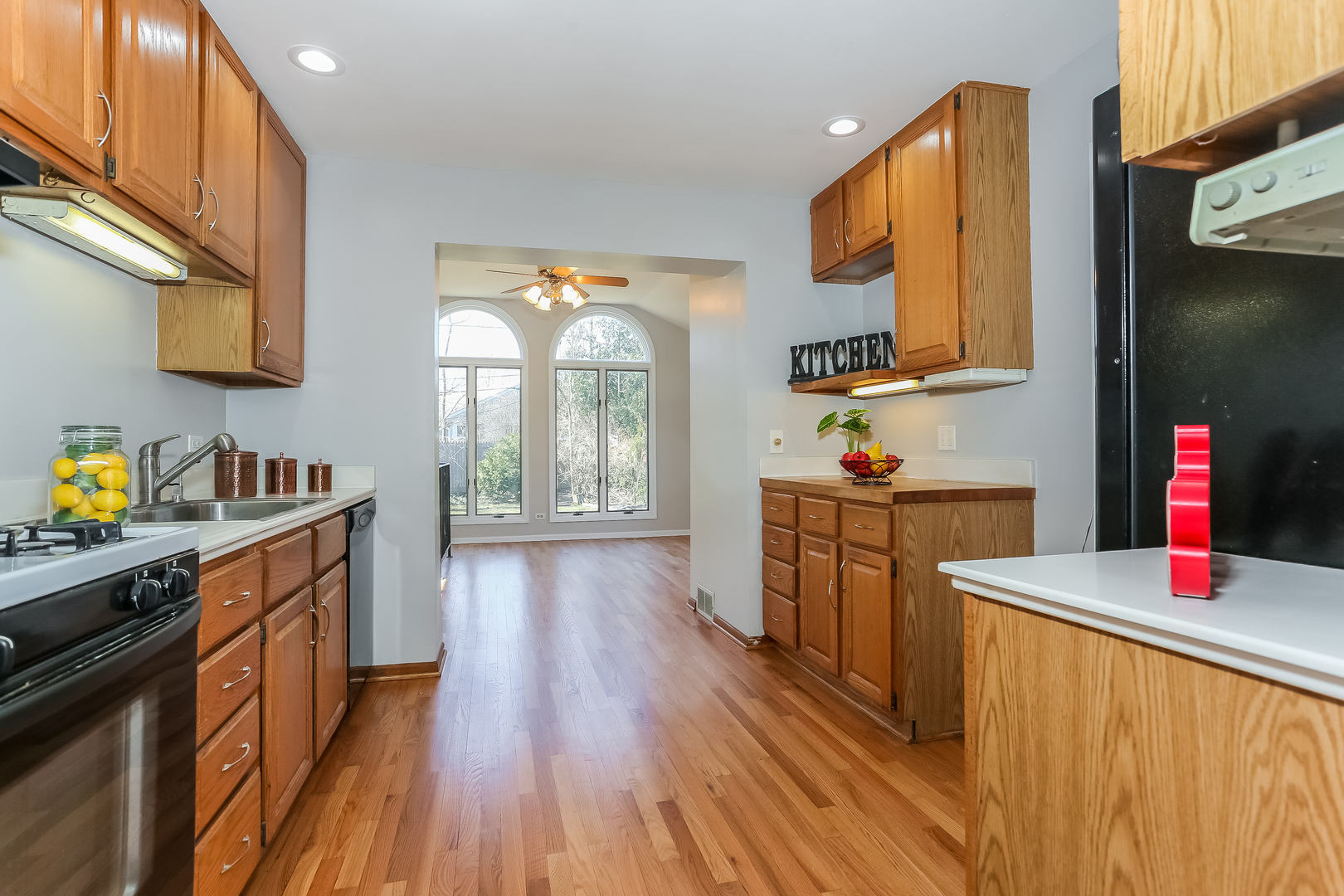 1200 Dell Road Northbrook, IL 60062 - Photo 5 of 22