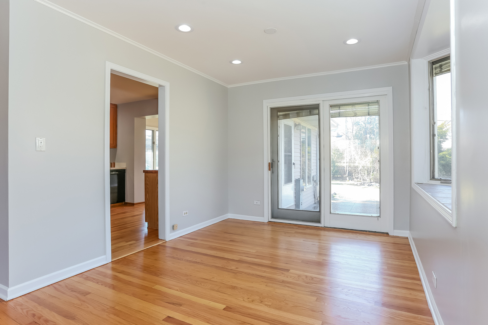 1200 Dell Road Northbrook, IL 60062 - Photo 9 of 22