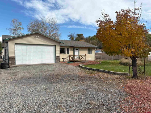 $405,000 | 620 1725th Road, Delta, CO 81416