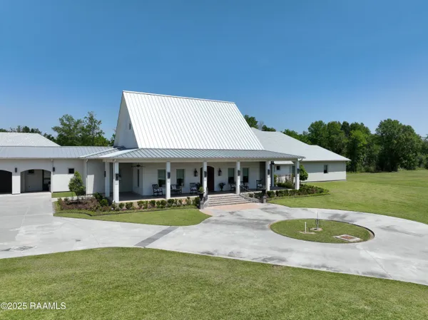 $5,200,000 | 235 North Fieldspan Road, Unit C, Scott, LA 70583