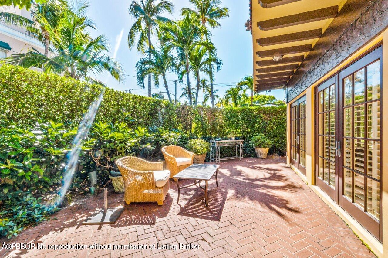 355 Cocoanut Row, Unit 2 Palm Beach, FL 33480 - Photo 21 of 26 a view of outdoor space yard and patio