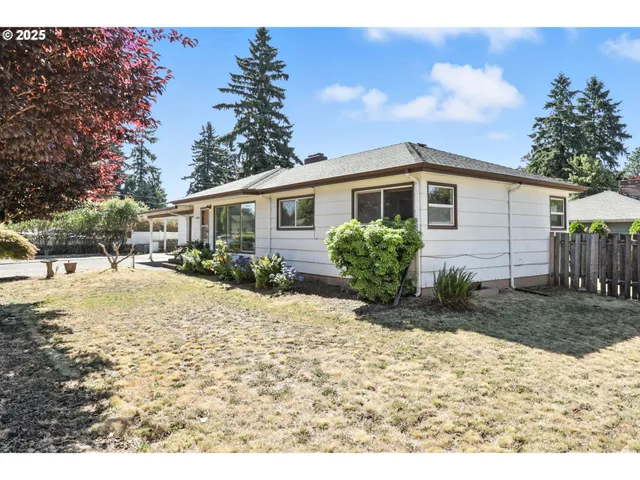 $599,000 | 10305 St Helens Avenue, Vancouver, WA 98664