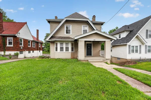 $129,900 | 2738 Montana Avenue, Cincinnati, OH 45211