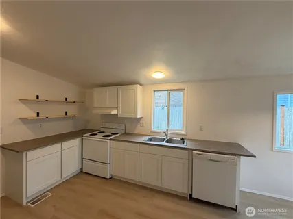 $129,000 | 11901 55th Avenue Northeast, Unit 21, Marysville, WA 98271