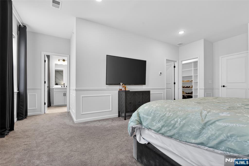 29 Arnold Drive Wood-Ridge, NJ 07075 - Photo 11 of 28