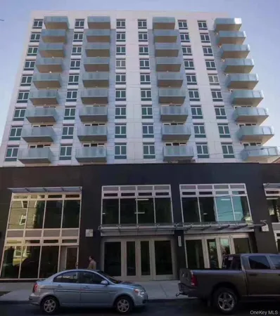 $593,000 | 142-38 37th Avenue, Unit 4A | Downtown Flushing