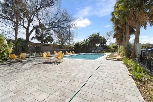 $945 | 6324 Chef Menteur Highway, New Orleans, LA 70126