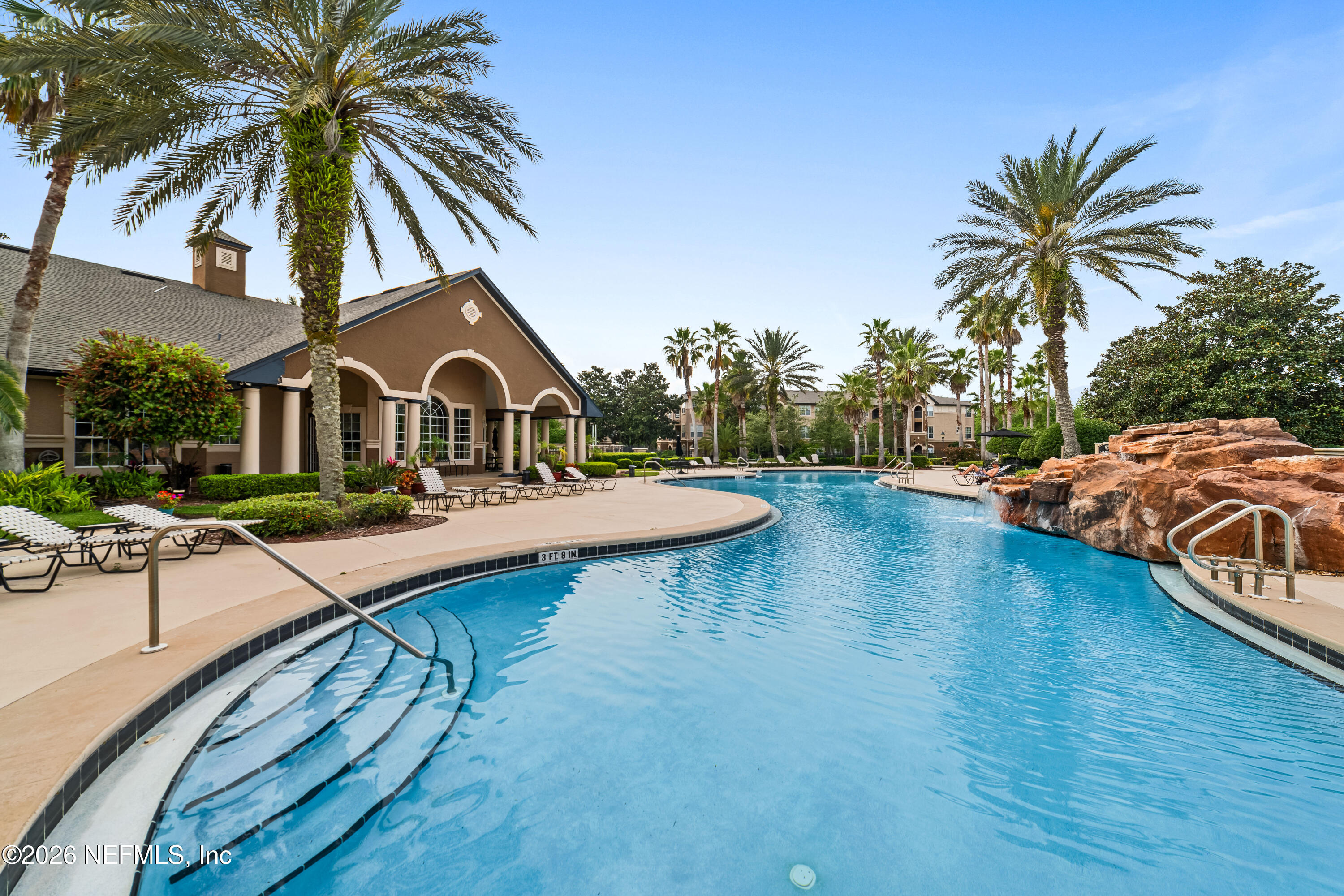 10961 Burnt Mill Road, Unit 1021 Jacksonville, FL 32256 - Photo 29 of 34 Pool