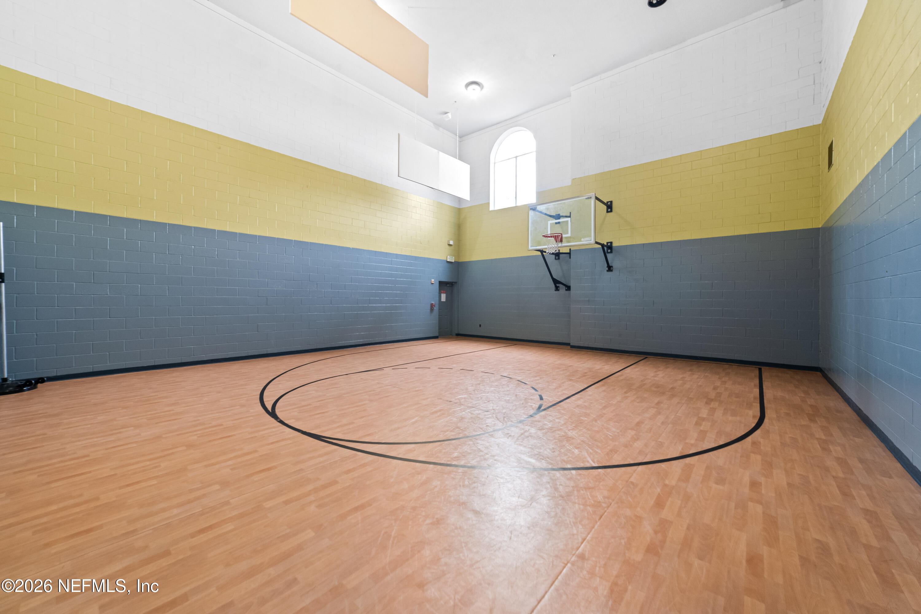 10961 Burnt Mill Road, Unit 1021 Jacksonville, FL 32256 - Photo 31 of 34 Indoor Basketball Court