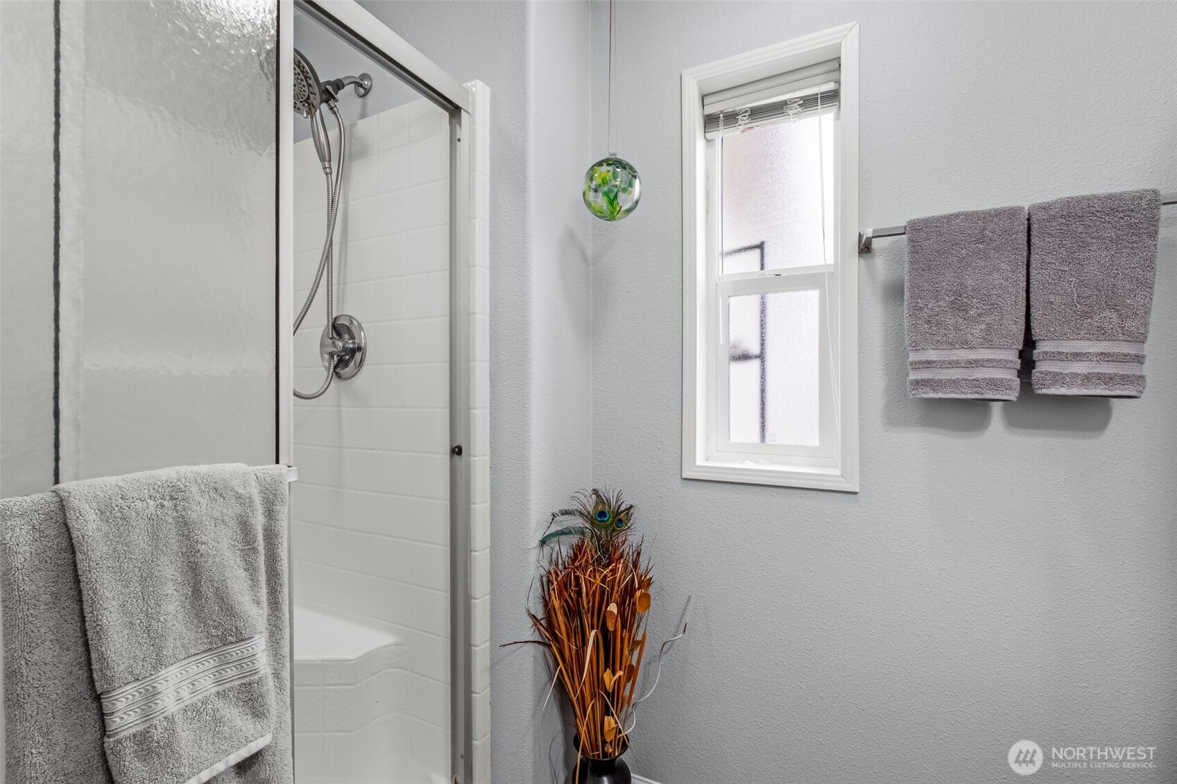 17693 Road 5 Northwest, Unit 52 Quincy, WA 98848 - Photo 20 of 25 a view of a bathroom from a hallway
