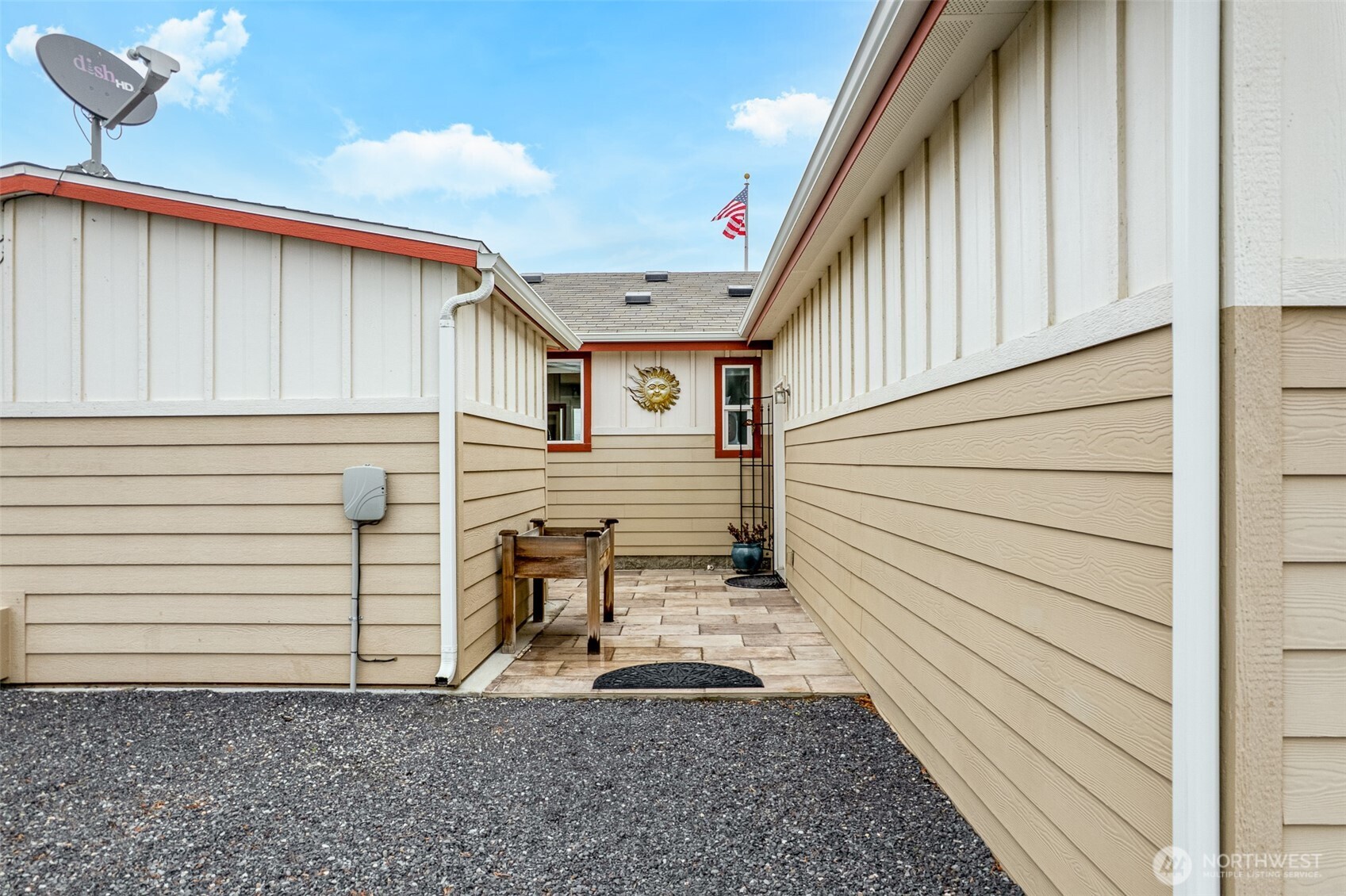 17693 Road 5 Northwest, Unit 52 Quincy, WA 98848 - Photo 4 of 25 a side view of a house with a window