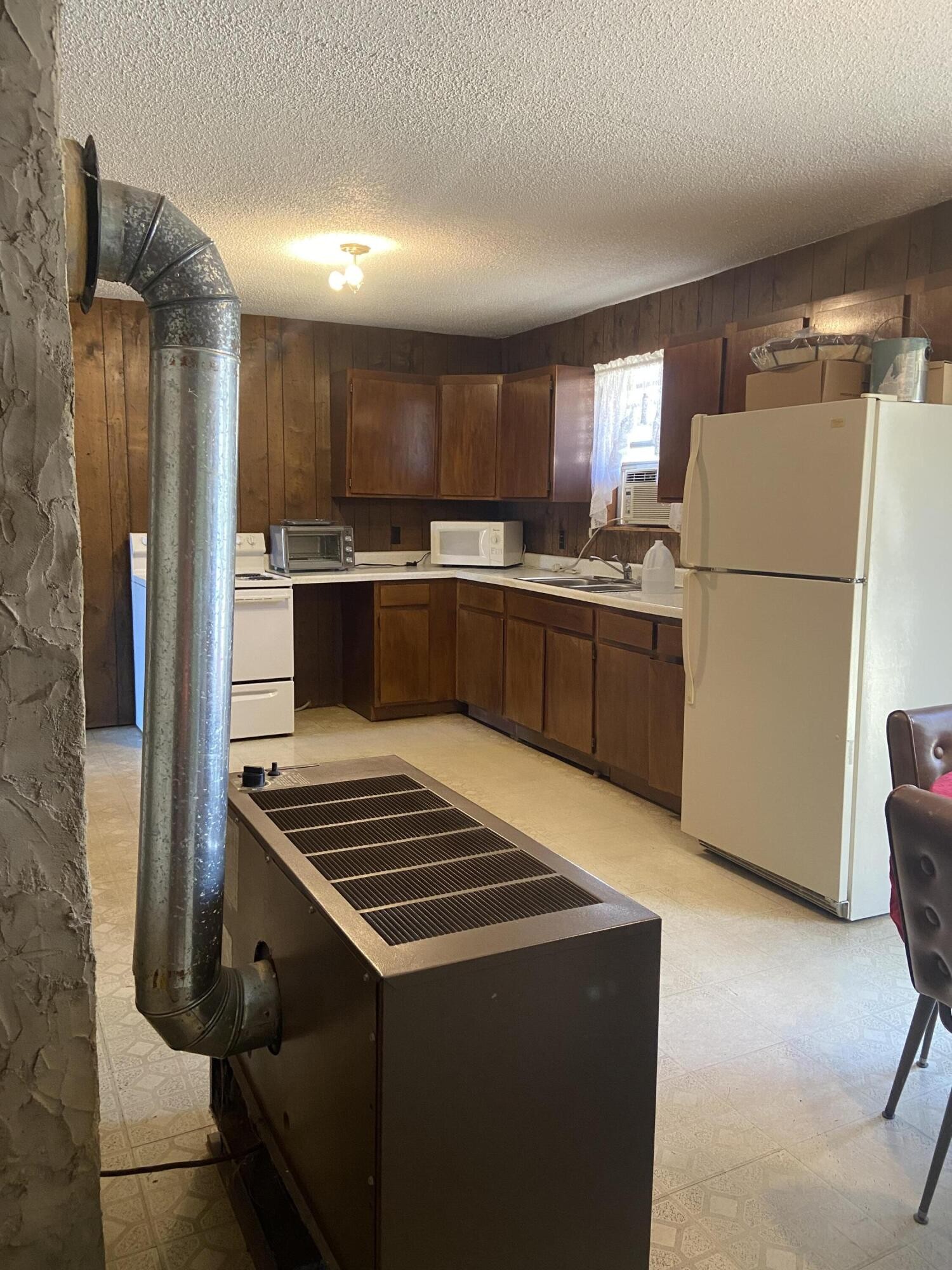 3319 Wolf Creek Road Spring City, TN 37381 - Photo 5 of 13