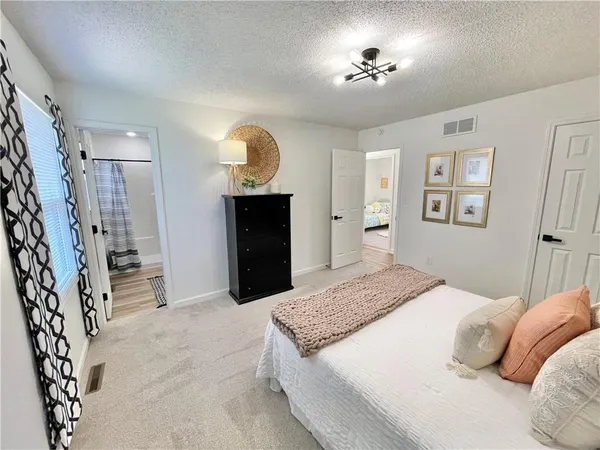 $295,000 | 16106 Harris Avenue, Belton, MO 64012