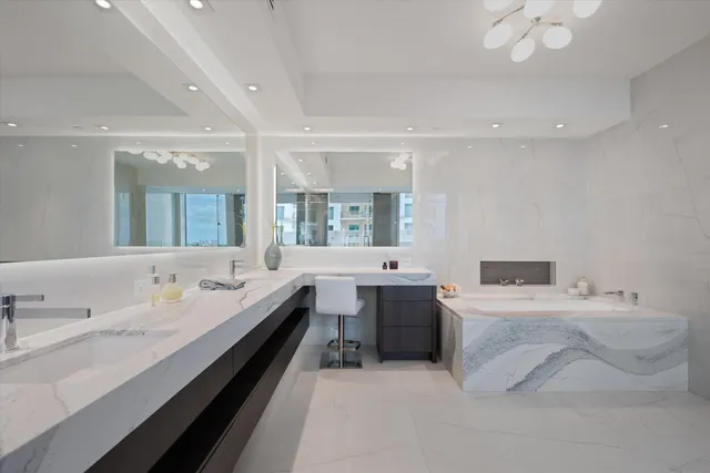 $3,500,000 | 3100 North Ocean Drive, Unit P602, Singer Island, FL 33404