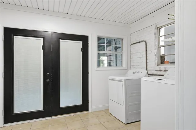 $285,000 | 348 Phils Lane, Lake Charles, LA 70611