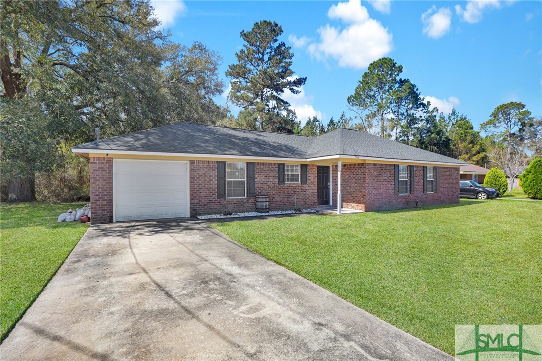 911 Summer Drive Hinesville, GA 31313 - Photo 2 of 37