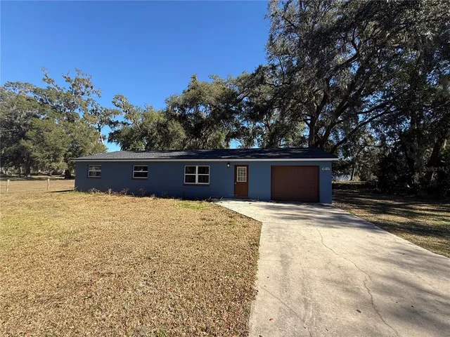 $1,950 | 859 Cr 541 Sumterville, Sumterville, FL 33585