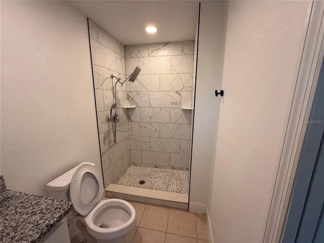 $1,950 | 859 Cr 541 Sumterville, Sumterville, FL 33585