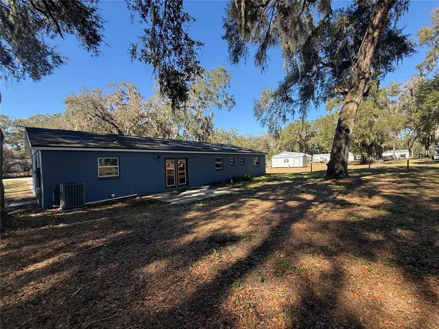 $1,950 | 859 Cr 541 Sumterville, Sumterville, FL 33585