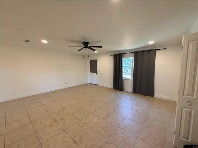 $1,950 | 859 Cr 541 Sumterville, Sumterville, FL 33585