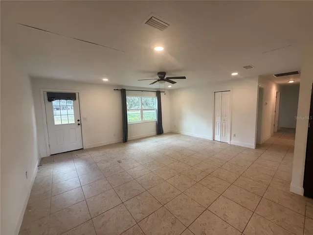 $1,950 | 859 Cr 541 Sumterville, Sumterville, FL 33585