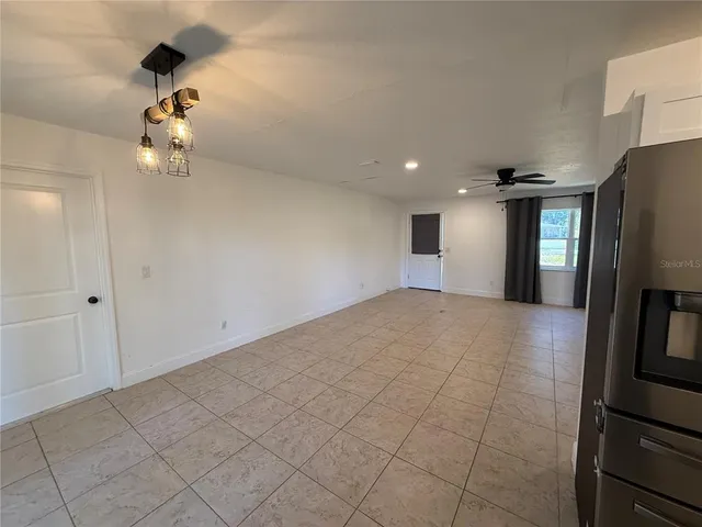 $1,950 | 859 Cr 541 Sumterville, Sumterville, FL 33585