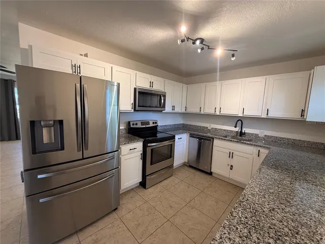 $1,950 | 859 Cr 541 Sumterville, Sumterville, FL 33585