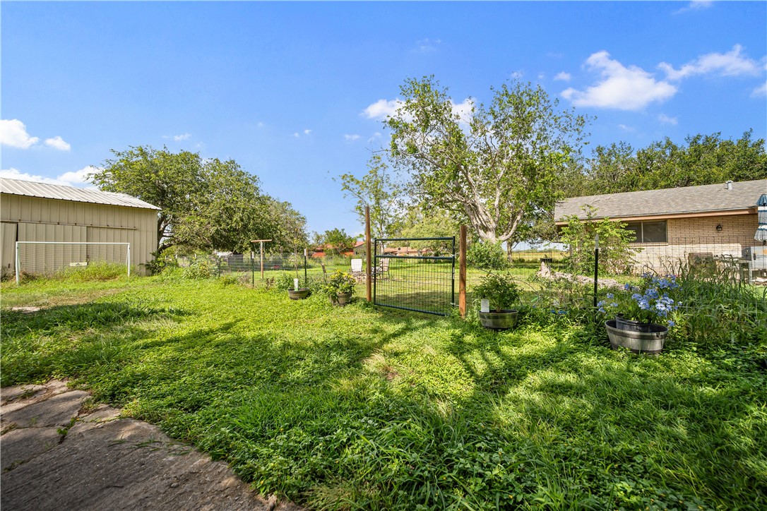 14534 Cr 756 Road Sinton, TX 78387 - Photo 22 of 23