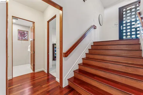 $1,899,000 | 13454 Campus Drive, Oakland, CA 94619