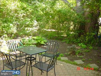 322 Mill Road Oreland, PA 19075 - Photo 2 of 6 Exterior Back