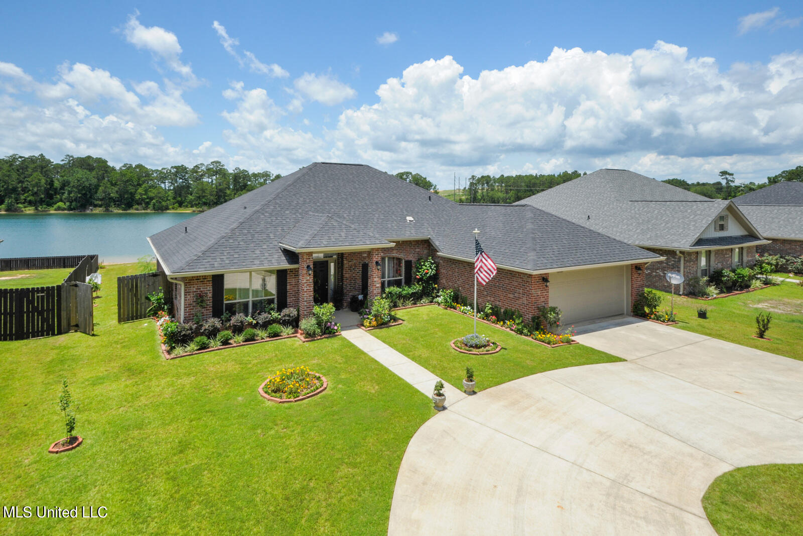 14031 Hudson Krohn Road Biloxi, MS 39532 - Photo 2 of 24 14031 Hudson Krohn Rd-2